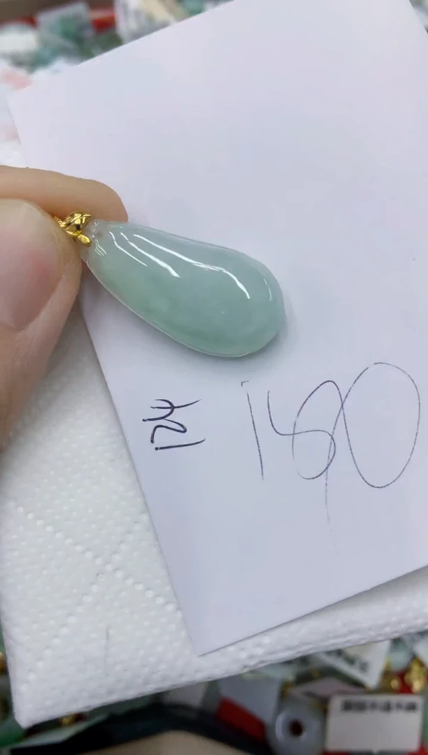 翡翠未镶嵌颈饰11111111111