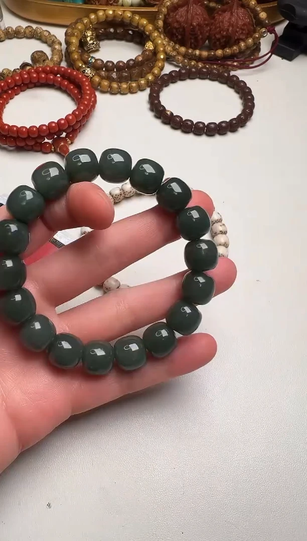 未镶嵌手串和田玉（青玉）青玉手串
