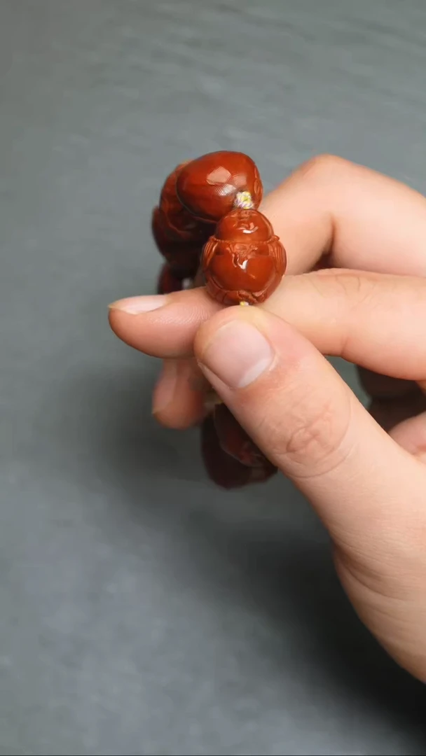【闪购商品】橄榄核吊坠八大弥勒回血