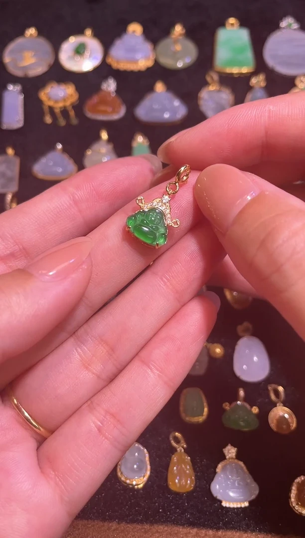 颈饰银S925镶嵌翡翠天然a货翡翠