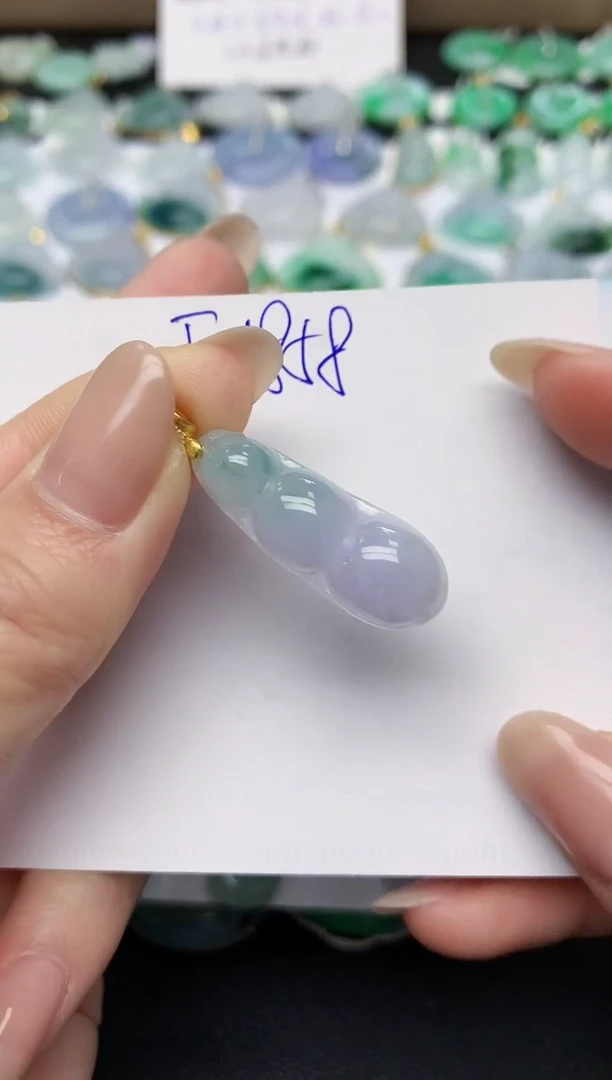 颈饰未镶嵌翡翠 天然缅甸A货翡翠百元以上9元证书费自理