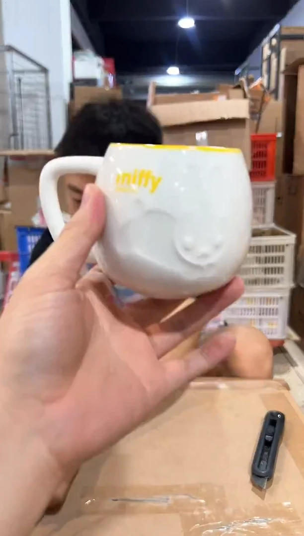 瓷片米菲兔鸡蛋水杯
