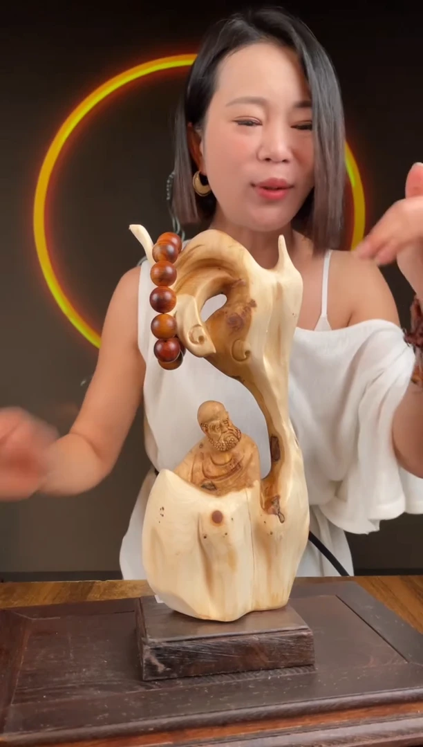 柏木（崖柏）手工摆件,先抢先得! 编号:32