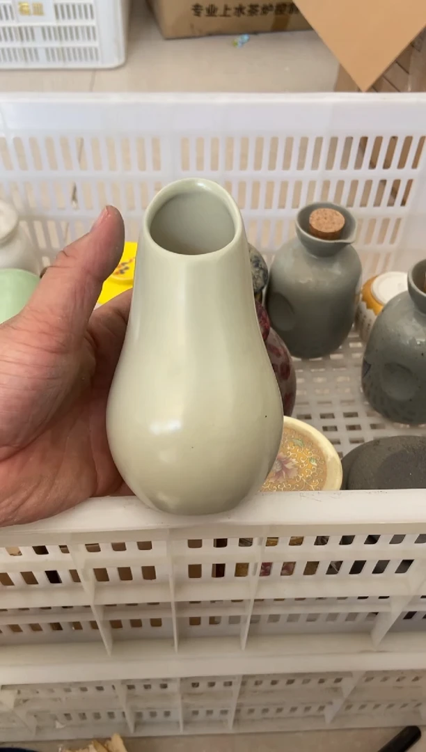 无运费险有瑕疵的摄影的产品有使用过的痕迹有点脏介意勿拍