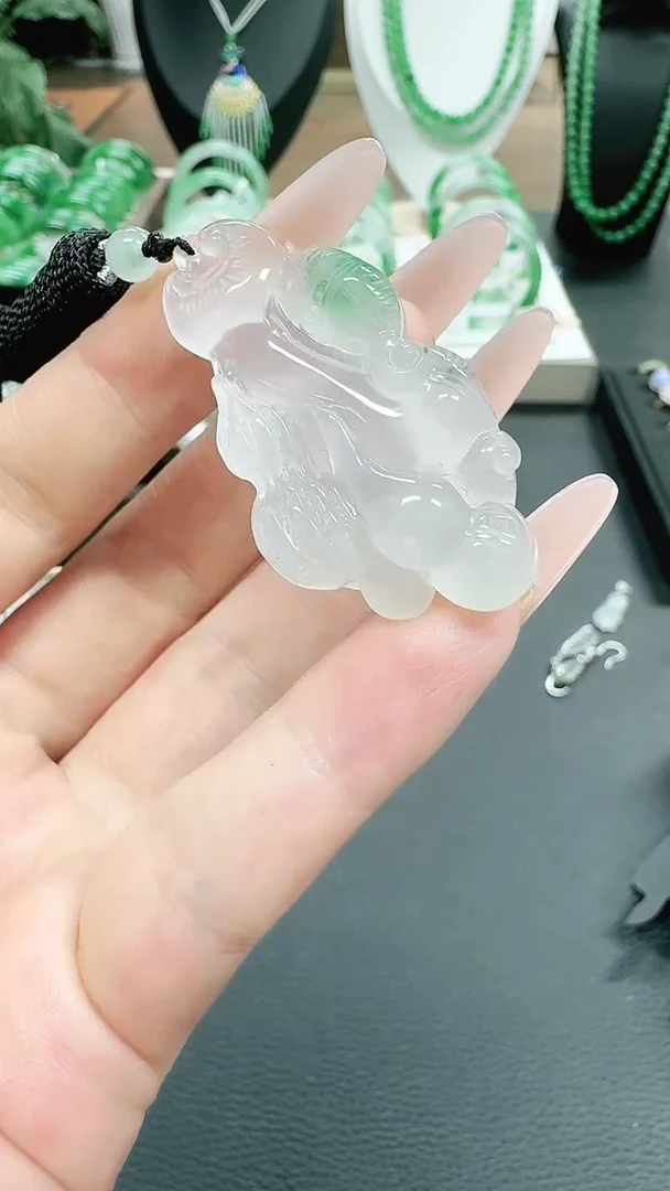 未镶嵌1石英质玉（非洲翠）/6725
