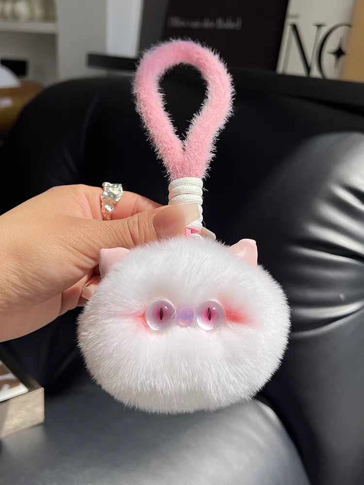 可爱獭兔毛手绳小猫咪汽车钥匙扣挂件毛绒公仔玩偶书包包挂饰礼物