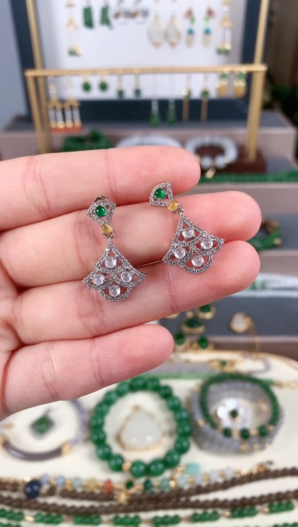 银S925镶嵌翡翠耳饰1