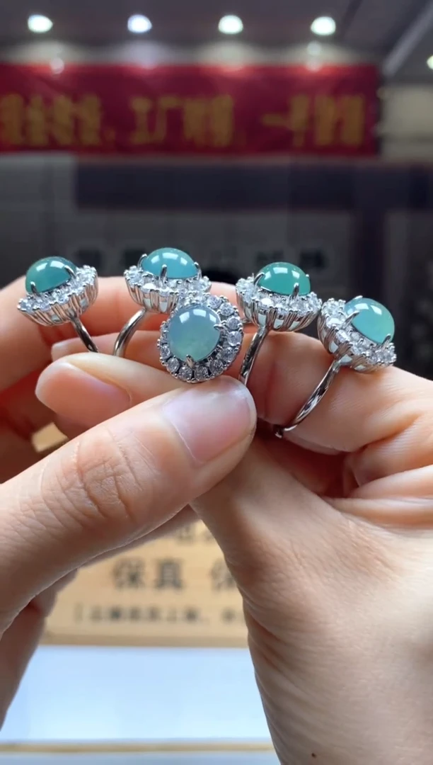 【闪购商品】翡翠戒指未镶嵌多样性发货【只发一件】 *s2