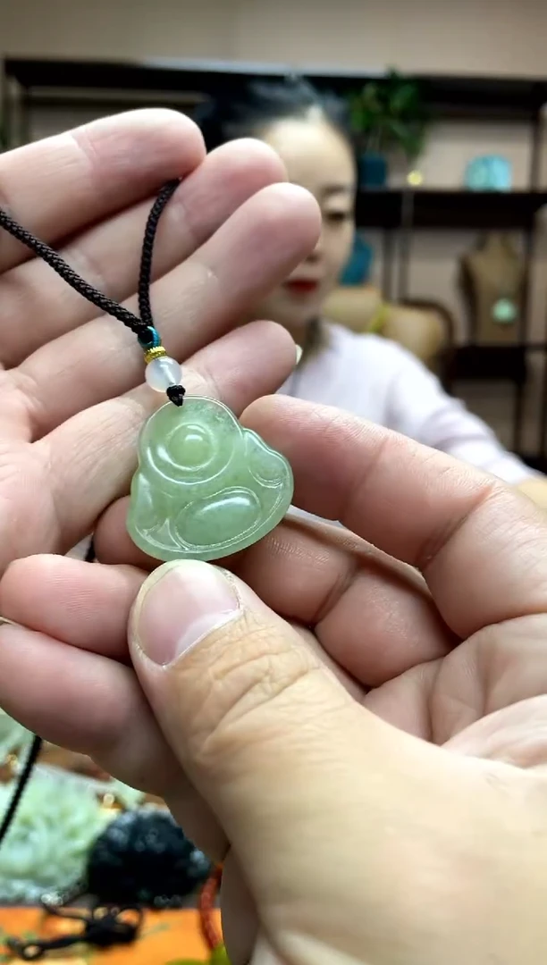 未镶嵌岫玉吊坠·1