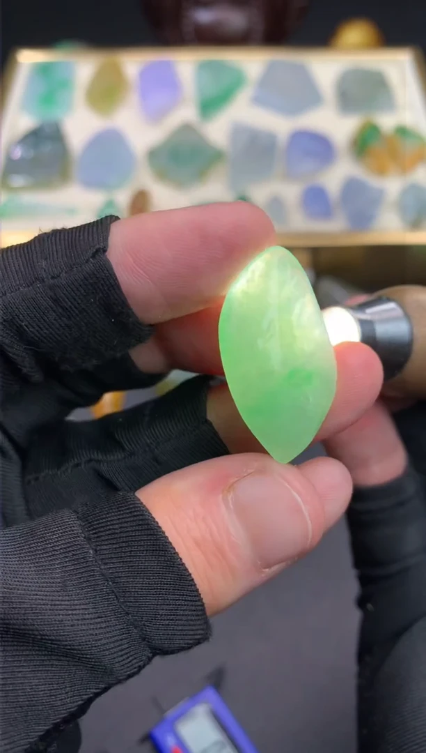 未镶嵌定制翡翠天然翡翠裸石（包工）