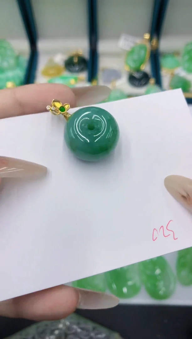 颈饰未镶嵌翡翠111111