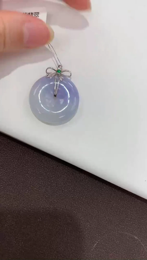 翡翠18K金镶嵌吊坠(赠链)天然缅甸a货翡翠