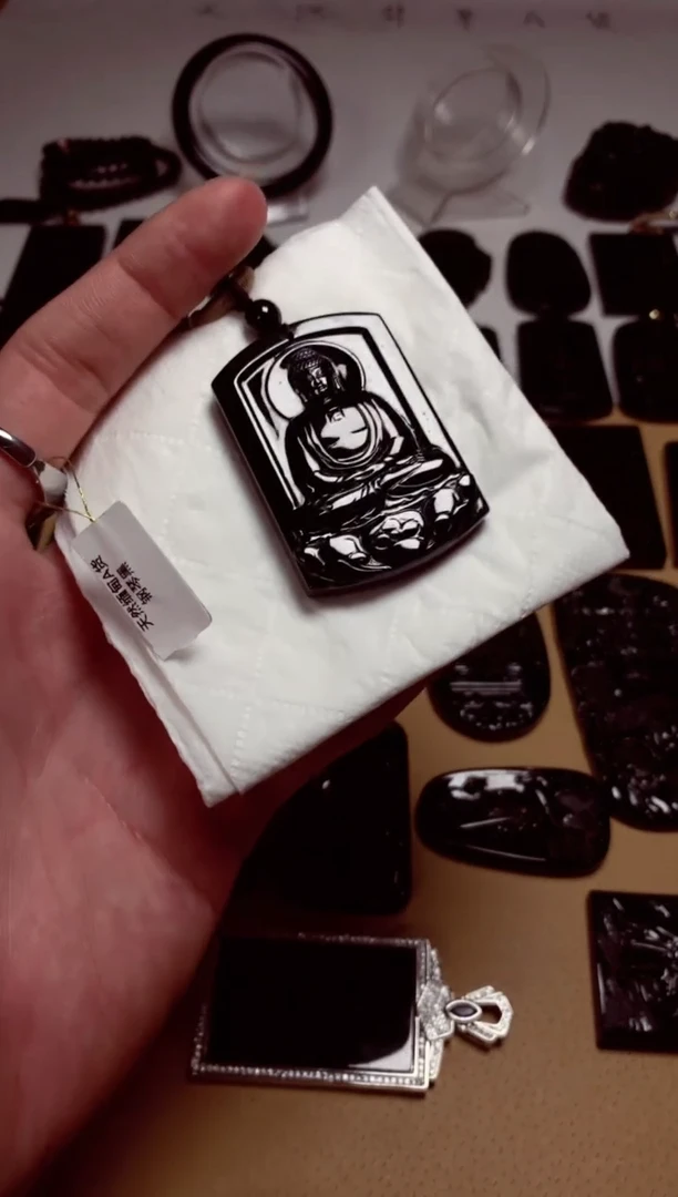 翡翠未镶嵌吊坠(不含链)翡翠吊坠