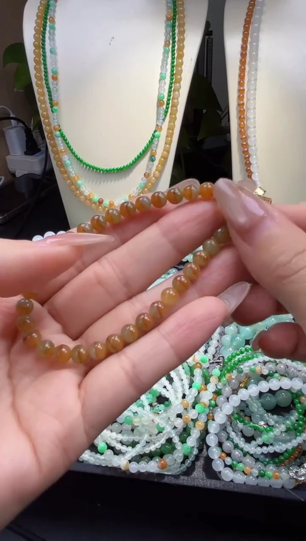 定制翡翠未镶嵌缅甸天然翡翠A货