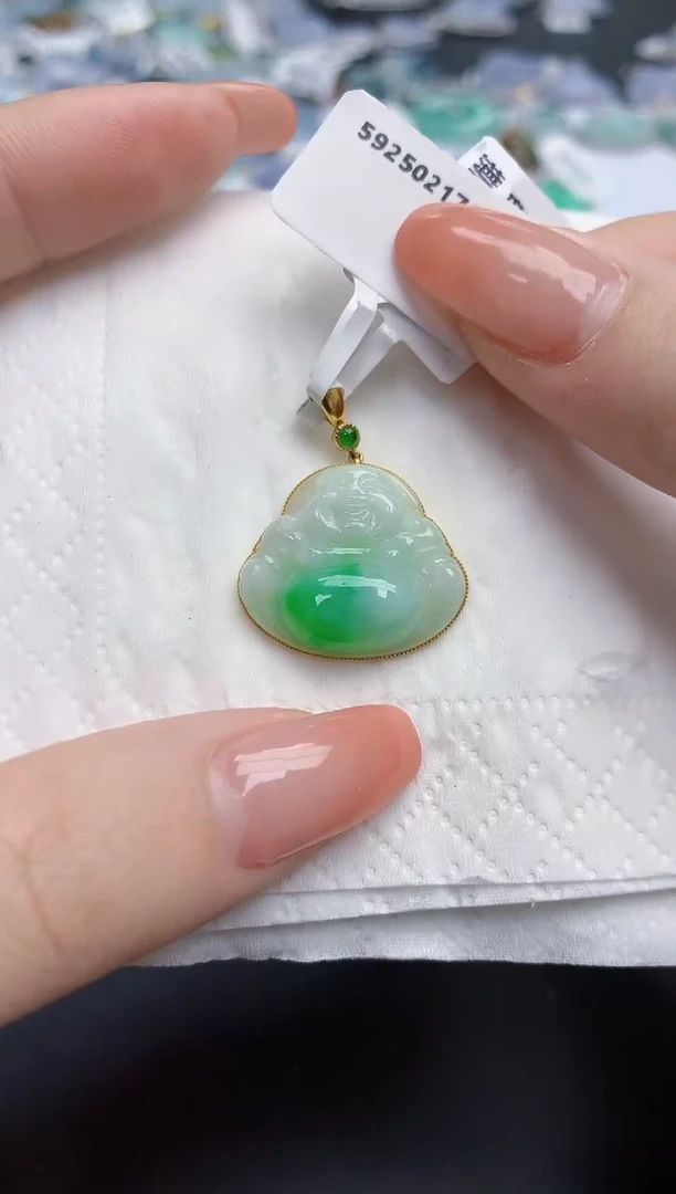 【闪购商品】翡翠颈饰18K金镶嵌天然缅甸翡翠A货