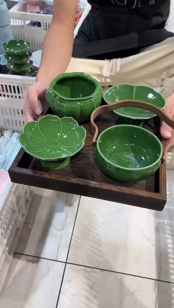 瓷片微瑕商品，介意勿拍 托盘