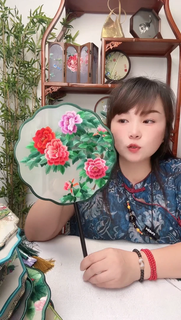 刺绣团扇-双面绣花