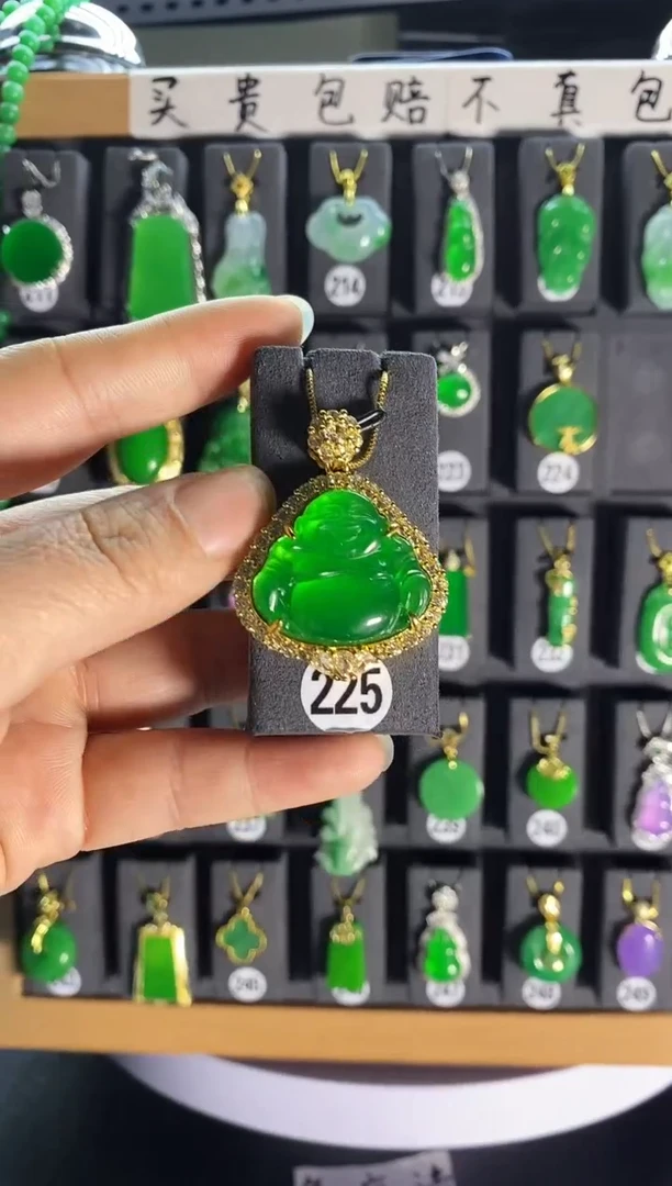 【闪购商品】翡翠耳饰银S925镶嵌225....