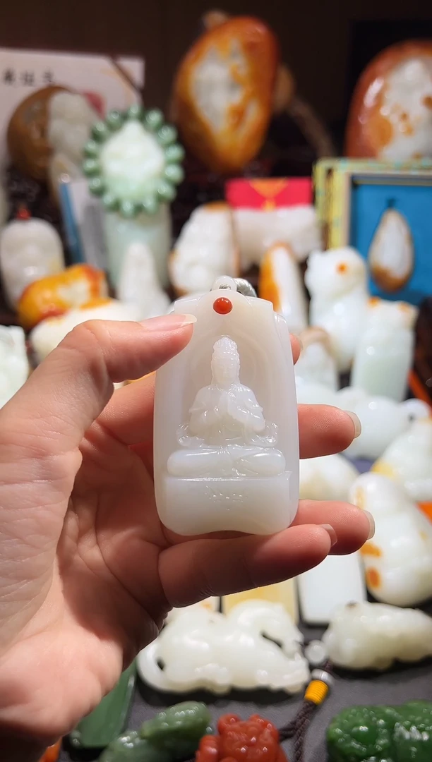 未镶嵌和田玉挂件精品