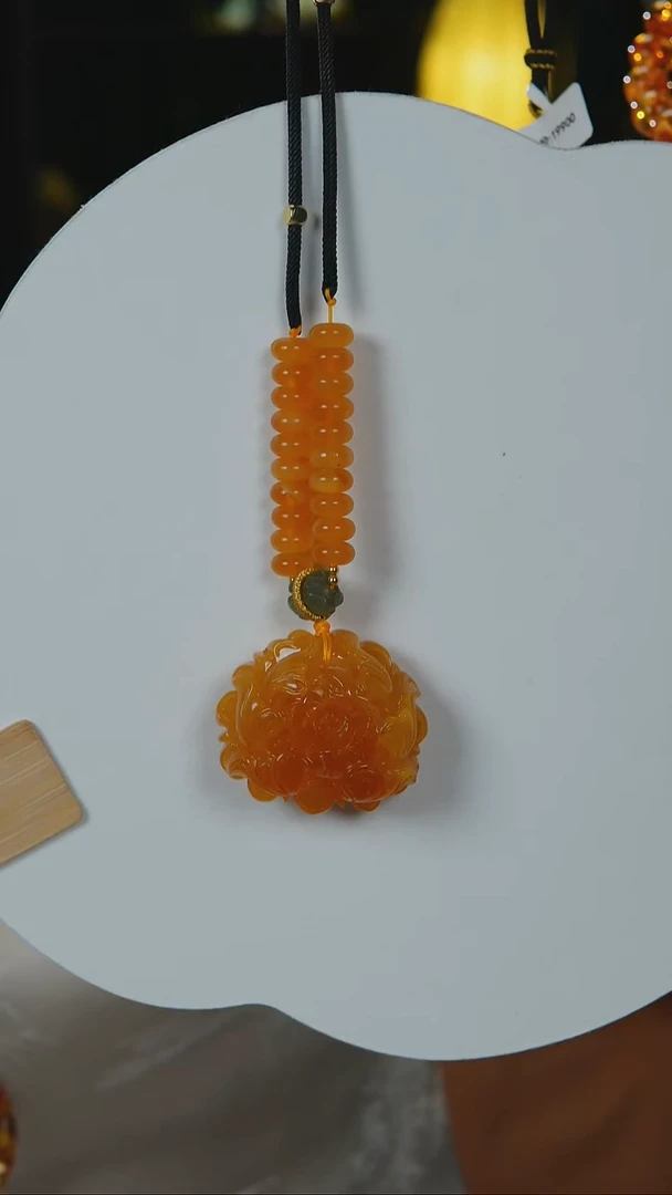 裸石琥珀（花珀）未镶嵌蜜蜡牡丹花