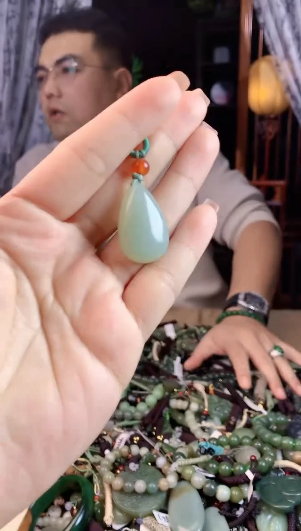 【闪购商品】和田玉挂件未镶嵌多样性发货拍一发一