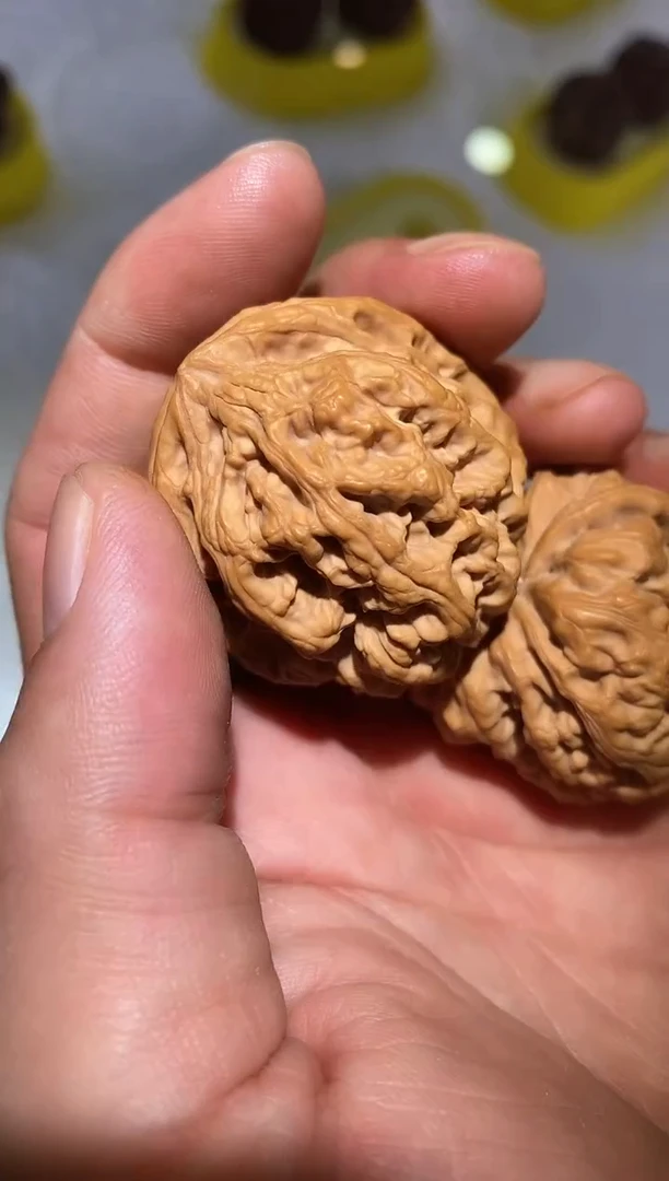 文玩核桃把件j***n微修大粗筋39