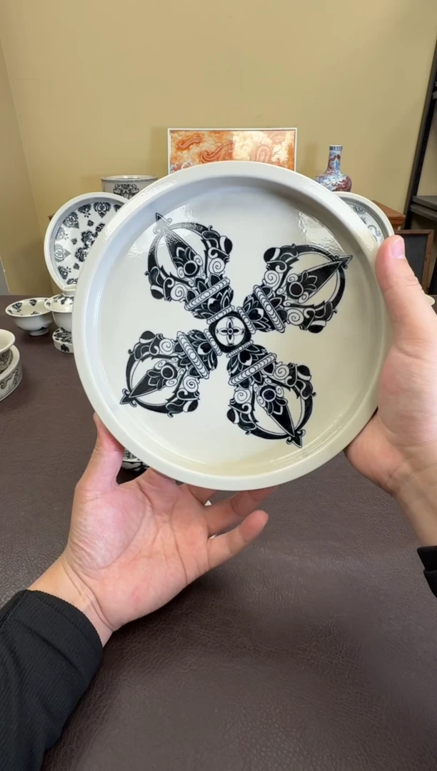 二号釉金刚杵壶承