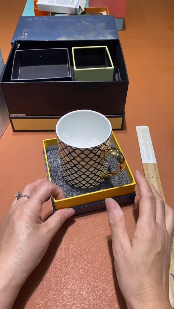瓷片全场正品,一件不留@@1