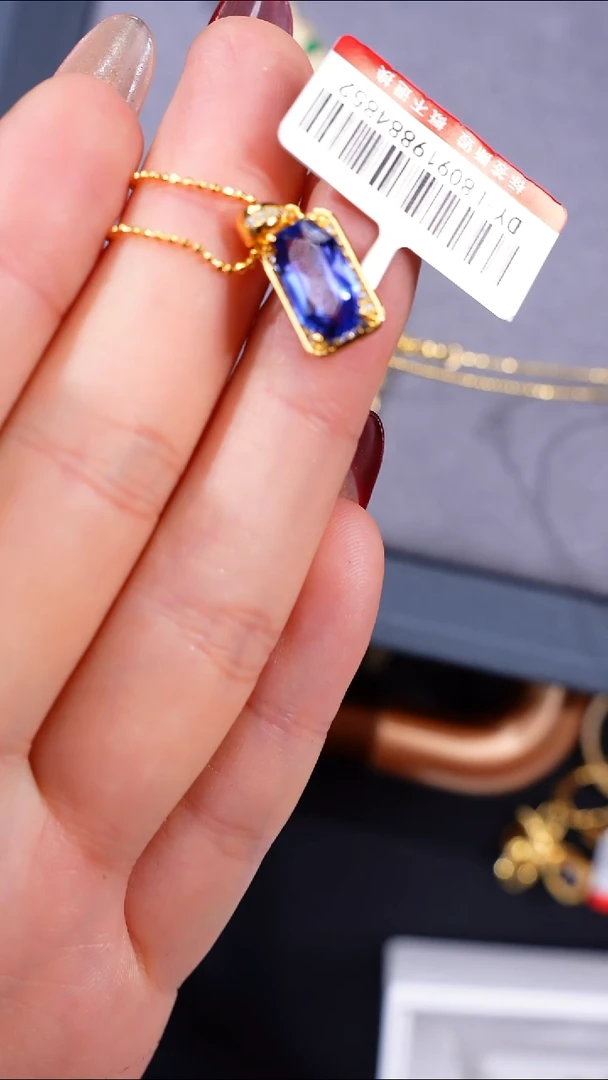 颈饰银S925镶嵌坦桑石喜**?吊坠