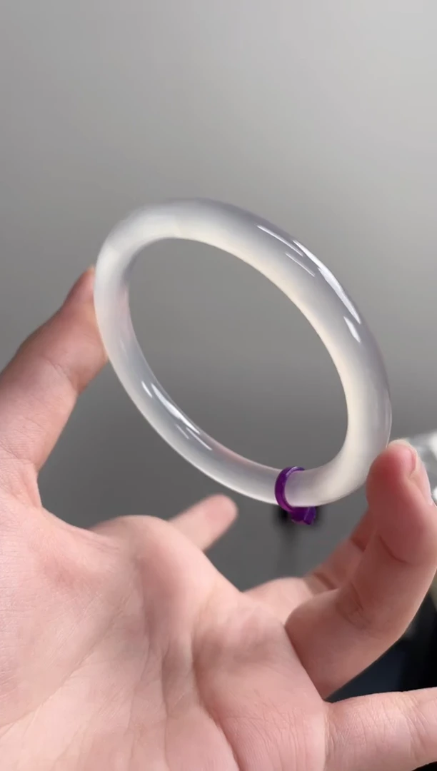 手镯玛瑙/玉髓未镶嵌57-58圈卡8