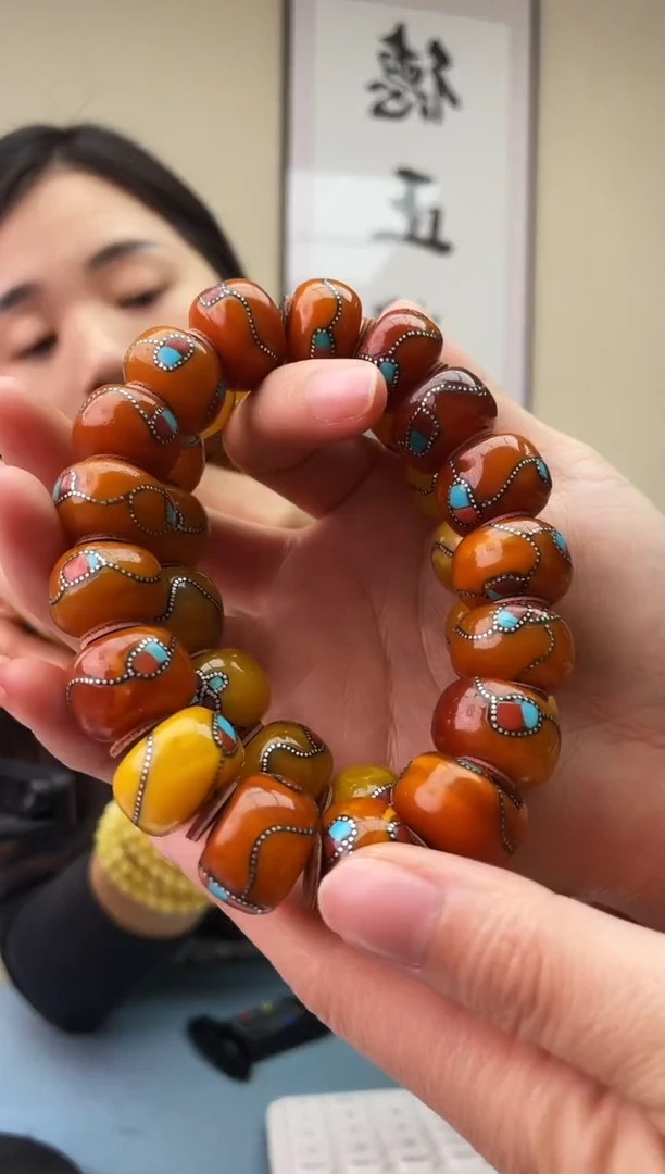 琥珀未镶嵌珠宝奇石T060 18假一罚十，多样性发一件