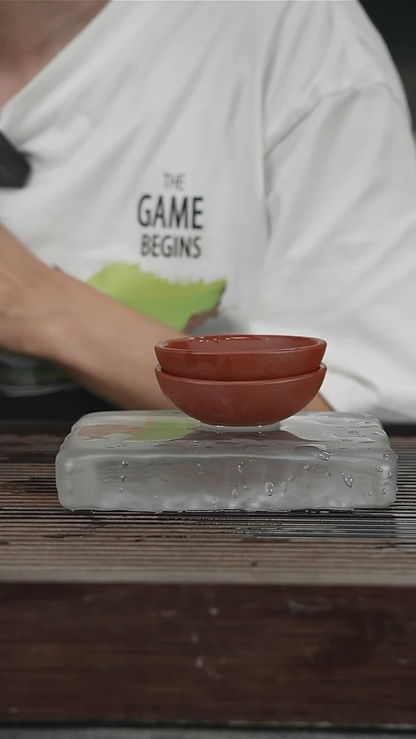 茶壶紫砂容量40CC一对
