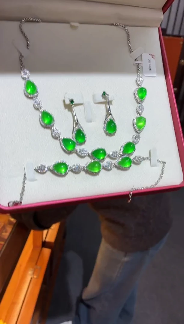 【慧慧甄选】高端轻奢手链多样性发货YL4190S