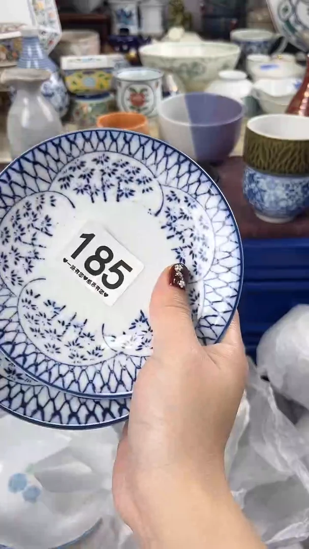 狮*?185