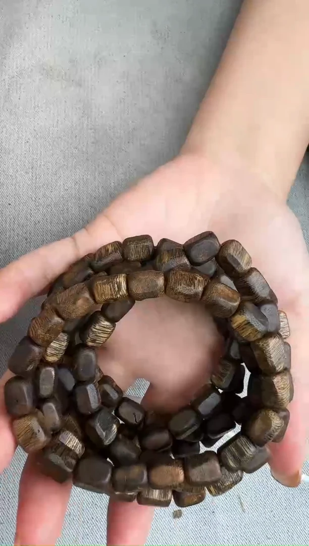 沉香手串0706张勺子方桶珠单圈多样性发一