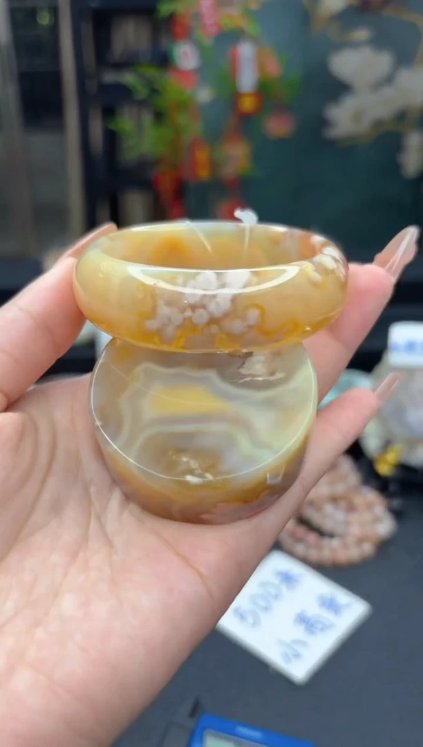 【闪购商品】石英质玉手镯未镶嵌850（55圈赠送镯心）