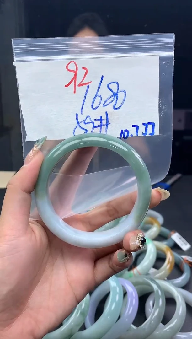 未镶嵌定制翡翠92毛货需精细抛光+多样性发1件+1680元