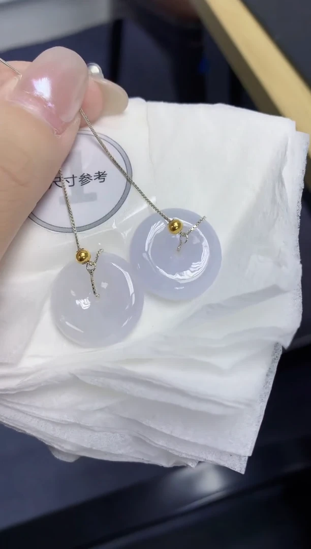 颈饰未镶嵌翡翠天然缅甸翡翠A货百元以上9元证书费自理发一对