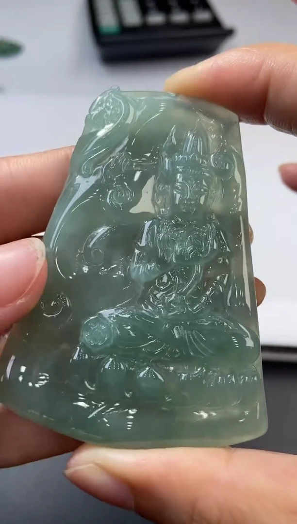未镶嵌挂件翡翠梁**义370081    多人