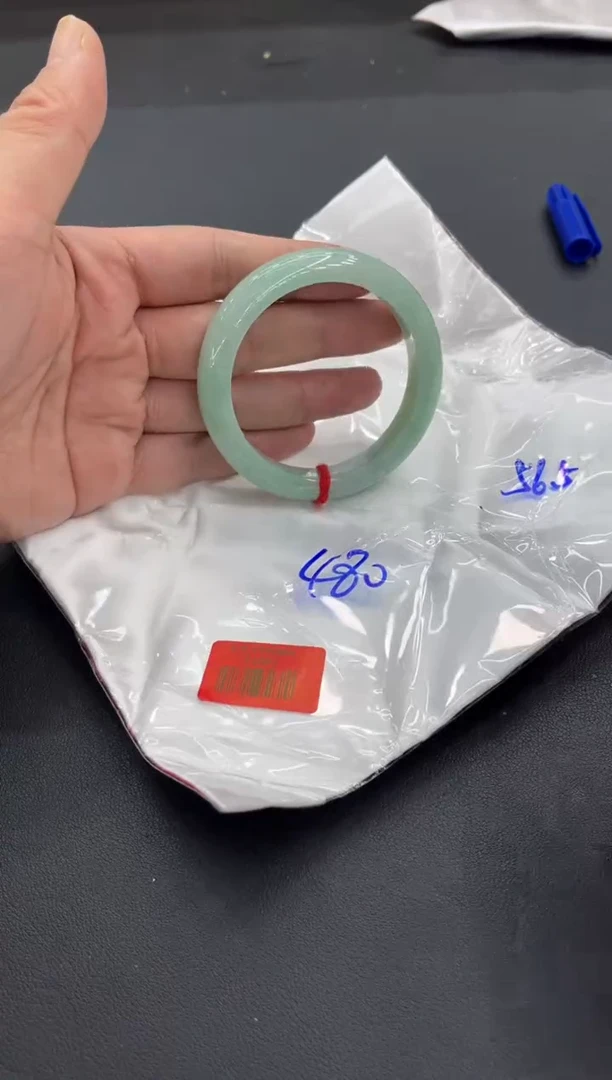 未镶嵌手镯翡翠翡翠手镯