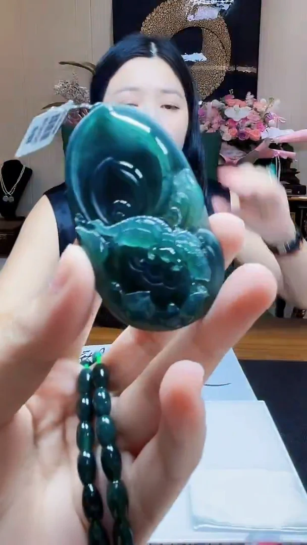 未镶嵌定制翡翠吊坠182