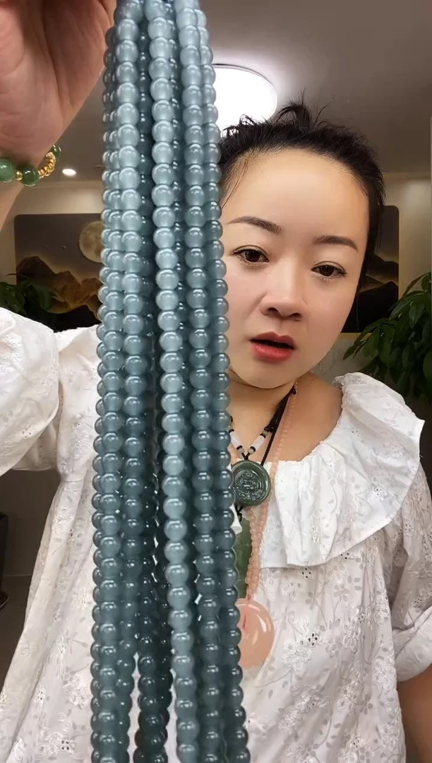 天空蓝卡8链子多样性随机发一