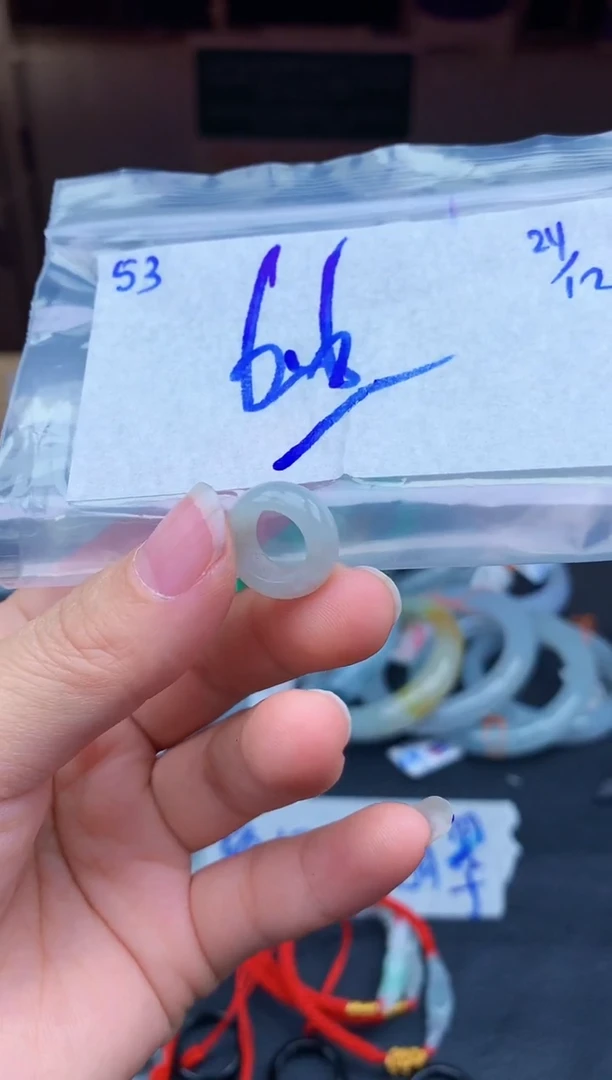 未镶嵌挂件翡翠53毛货需精细抛光挂件多样性拍一发一