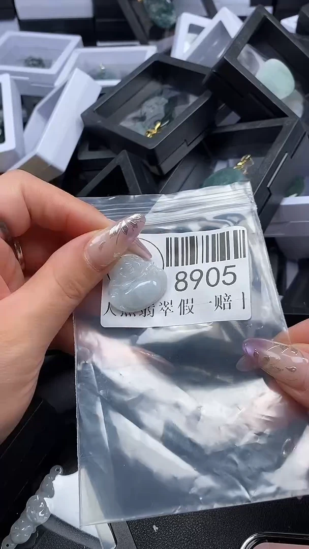 吊坠(不含链)未镶嵌翡翠8905