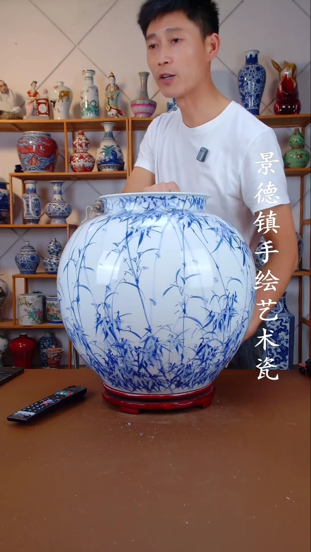 现代景德镇手工手绘陶瓷摆件97