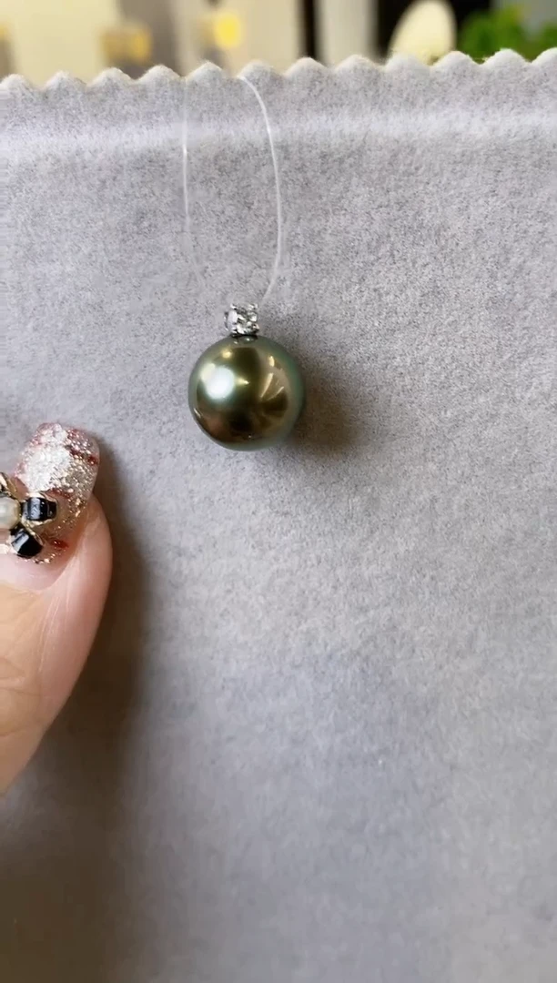 【闪购商品】海水珍珠吊坠(不含链)18K金镶嵌12-13大溪地黑珍珠吊坠