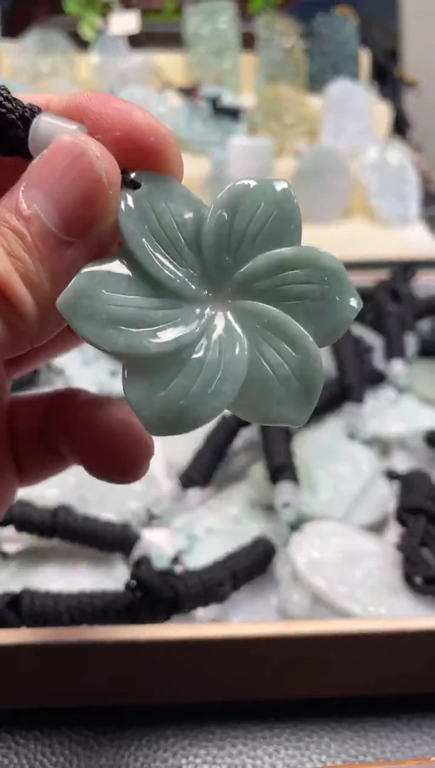 颈饰未镶嵌翡翠12/21/030