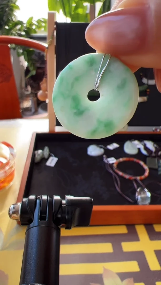 颈饰未镶嵌翡翠非翠平安扣