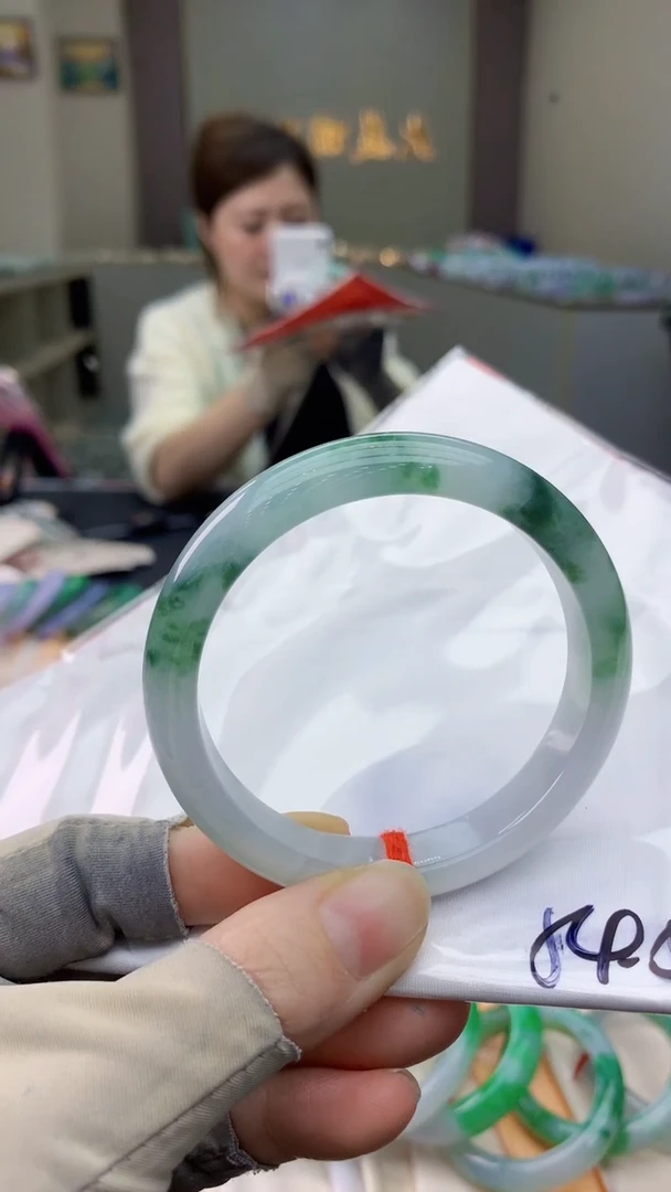 未镶嵌手镯翡翠0131575680