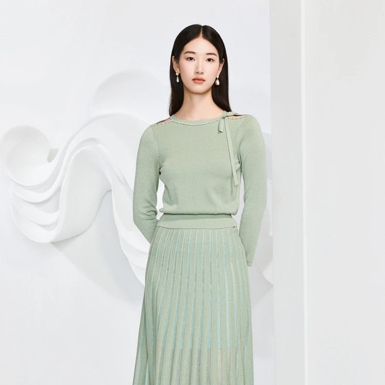 【晨粉专享价】冬季款圆领蝴蝶结保暖套头针织衫毛衣女上衣